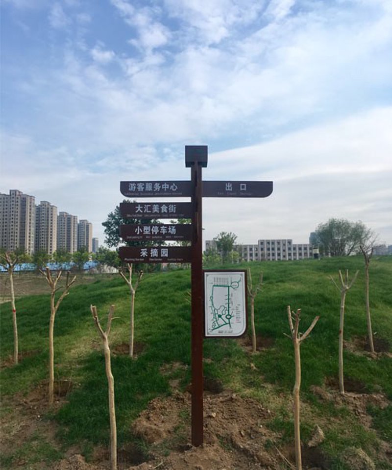 门头设计：现代商业空间的艺术表达
